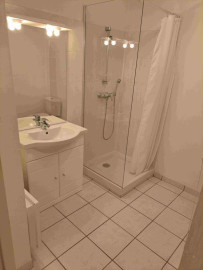 
                                                                                        Location
                                                                                         Grand STUDIO 30m² meublé prés des universités