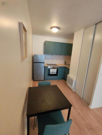 
                                                                                        Location
                                                                                         Grand Studio 30m² Paris - Vue sur le bassin
