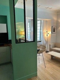 
                                                                                        Location
                                                                                         Grand studio 39m2 - Paris 16