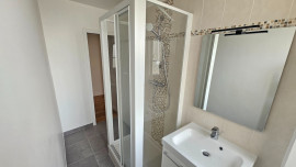 Vente
Grand studio