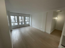 
                                                                                        Location
                                                                                         Grand studio