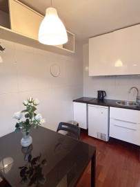 
                                                                                        Location
                                                                                         Grand studio à louer à Paris