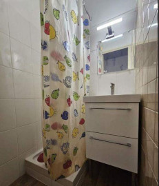 
                                                                                        Location
                                                                                         Grand studio de 31m2 rue Cassette 75006 Paris