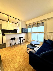 
                                                                                        Location
                                                                                         Grand studio de standing aux portes de Paris