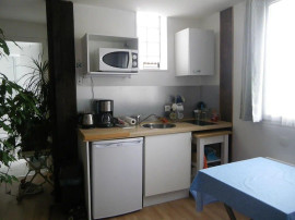 
                                                                                        Location
                                                                                         Grand studio duplex meublé 28m² proche Paris