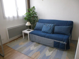 
                                                                                        Location
                                                                                         Grand studio duplex meublé 28m² proche Paris