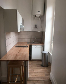 
                                                                                        Location
                                                                                         Grand studio haut de gamme métro Ourcq