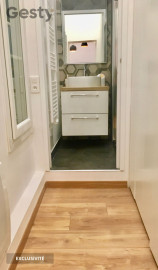 
                                                                                        Vente
                                                                                         Grand studio idéalement placé