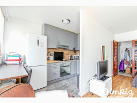 
                                                                                        Vente
                                                                                         Grand Studio Lumineux avec Balcon –  Vaugirard 15
