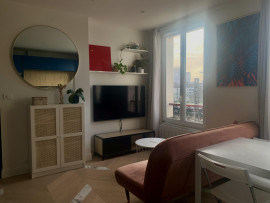 Vente
Grand studio meublé à Paris refait à neuf en 2023