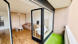 
                                                                                        Location
                                                                                         Grand studio meublé à Villejuif