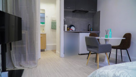 Location
GRAND STUDIO MEUBLE (loyer tout inclus)