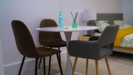 Location
GRAND STUDIO MEUBLE (loyer tout inclus)