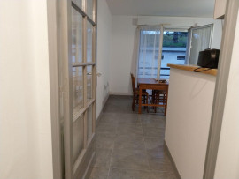 
                                                                                        Location
                                                                                         Grand studio meublé refait à neuf 35m²