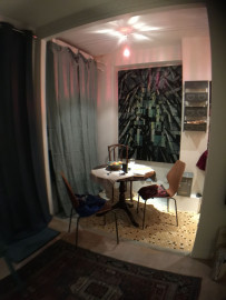 Location
Grand studio Paris Montparnasse avec parking et balcon (loyer tout inclus)