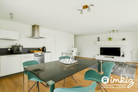 
                                                                                        Vente
                                                                                         Grand T2 55m2 avec terrasse de 22m2