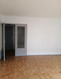 
                                                                                        Location
                                                                                         Grand T2 à Courbevoie