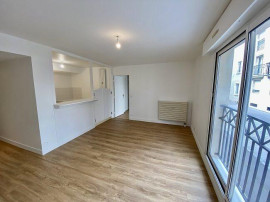 
                                                                                        Location
                                                                                         Grand T2 à Paris 11è passage Popincourt