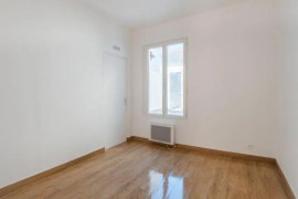 
                                                                                        Location
                                                                                         Grand T2 avec terrasse de 50 m2 à Aubervilliers