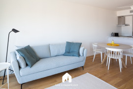 
                                                                                        Location
                                                                                         Grand T2 de standing meuble