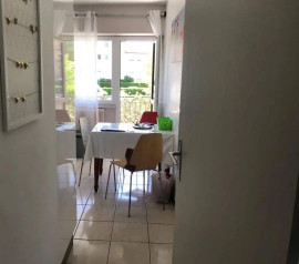 
                                                                                        Location
                                                                                         Grand T2 meublé 61m² avec balcon