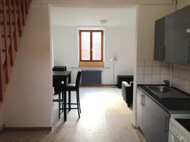 
                                                                                        Location
                                                                                         Grand T2 proche marbrerie