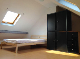 
                                                                                        Location
                                                                                         Grand T2 proche marbrerie