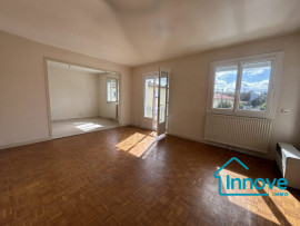 
                                                                                        Vente
                                                                                         Grand T4/5 quartier saint Michel