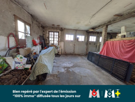 
                                                                                        Vente
                                                                                         Grande maison avec fort potentiel – Idéale commerce, gîte ou grande famille