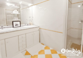 
                                                                                        Vente
                                                                                         Grande maison avec vue exceptionnelle