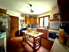 
                                                                                        Location
                                                                                         Grande MAISON  dans PARC - hameau très calme.