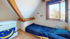 
                                                                                        Vente
                                                                                         Grande maison en bois proche de la vallée de la Dordogne