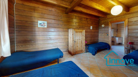 
                                                                                        Vente
                                                                                         Grande maison en bois proche de la vallée de la Dordogne