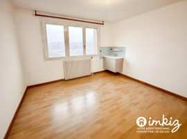 
                                                                                        Vente
                                                                                         Grande maison familiale, entre forêt et ville