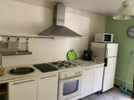 
                                                                                        Location
                                                                                         Grenoble F1 meublé 33m²près du centre-ville