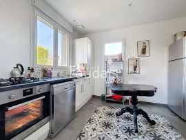 
                                                                                        Vente
                                                                                         HEBECREVON, Maison rénovée de 75m2, 2 chambres