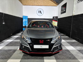 
                                                                                        Voiture
                                                                                         Honda Civic GT