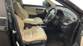 
                                                                                        Voiture
                                                                                         Honda CR-V SR