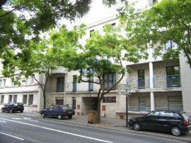 
                                                                                        Vente
                                                                                         HOPITAL CENTRAL - F1 à vendre