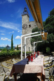 
                                                                                        Vente
                                                                                         Hôtel-restaurant 3 étoiles de 22 chambres à vendre dans le Vaucluse