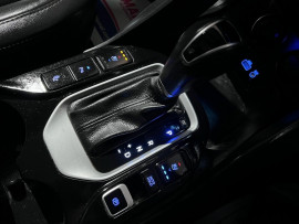 Voiture
                                                                                Hyundai Santa Fe 2.2 CRDi Blue Drive Wiggins Edition SUV 5dr Diesel Auto 4WD Euro 6 (s/s) (7 Seat) (200 ps)