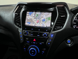 
                                                                                        Voiture
                                                                                         Hyundai Santa Fe 2.2 CRDi Blue Drive Wiggins Edition SUV 5dr Diesel Auto 4WD Euro 6 (s/s) (7 Seat) (200 ps)