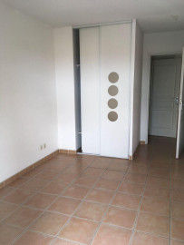 
                                                                                        Location
                                                                                         Idéal pour etudiant