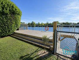 
                                                                                        Vente
                                                                                         Ile privée Vaux sur Seine