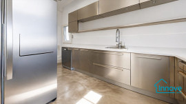 
                                                                                        Vente
                                                                                         Ile privée Vaux sur Seine
