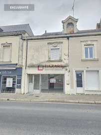
                                                                                        Vente
                                                                                         Immeuble avec local commercial coeur de bourg