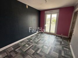 Vente
                                                                                immeuble bourg RONCEY