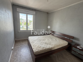 Vente
                                                                                immeuble bourg RONCEY