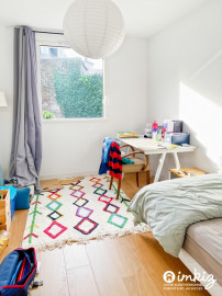 
                                                                                        Vente
                                                                                         Immeuble mixte de 240 m² centre historique d'Auray