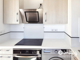 
                                                                                        Vente
                                                                                         Ivry-sur-Seine  4P rénové avec balcon et parking